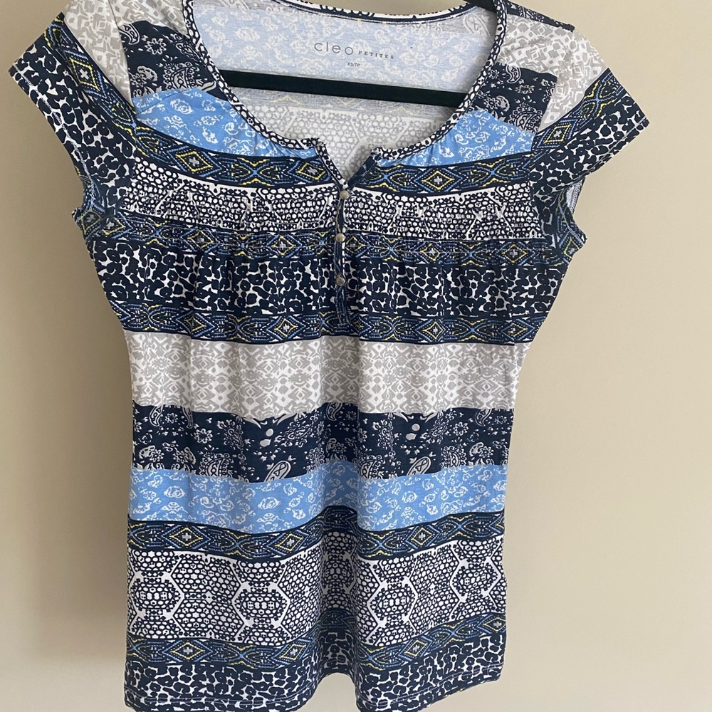 Cleo tee XS petite